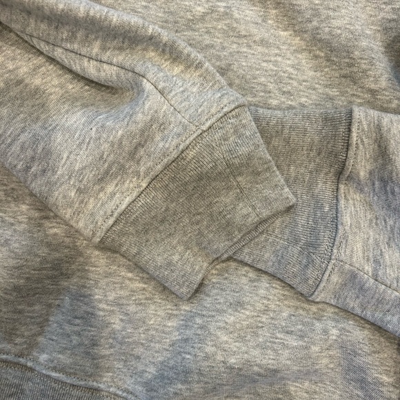 Mickey Mouse x Gap crewneck sweatshirt - Picture 6 of 8